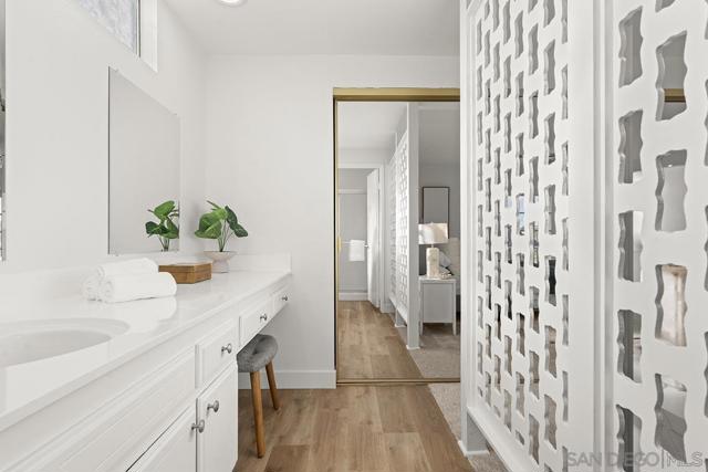 MLS #250043666SD image #42