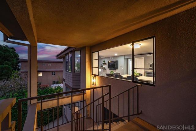 MLS #250043671SD image #33