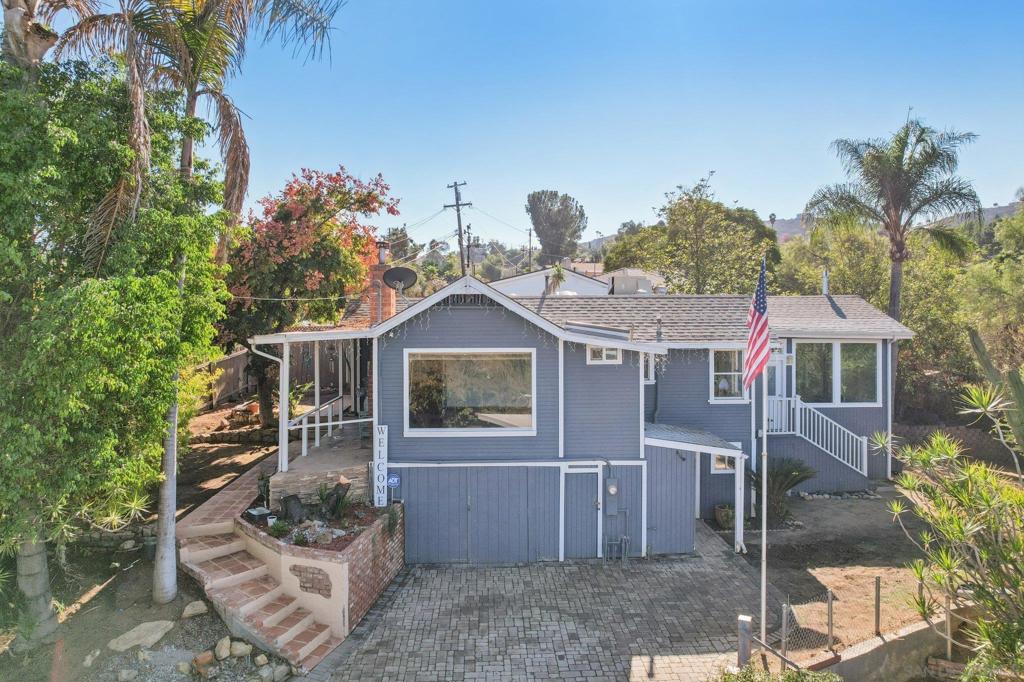 MLS #250043693SD image #0