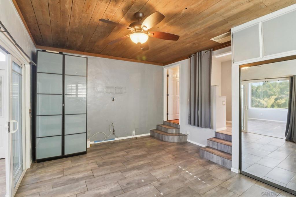 MLS #250043693SD image #23