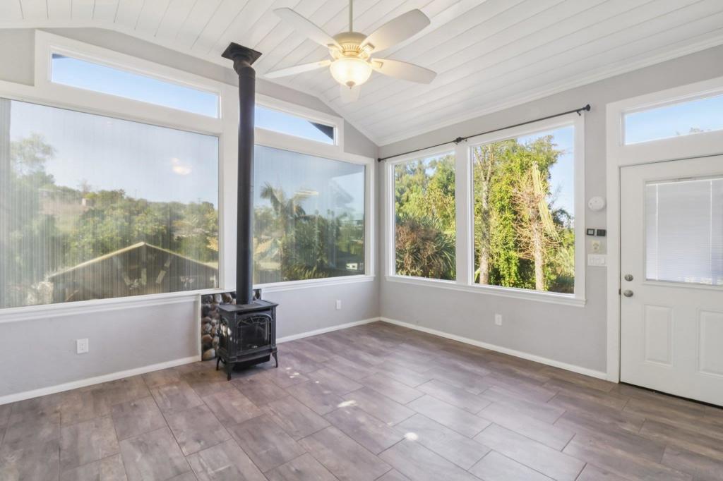 MLS #250043693SD image #24