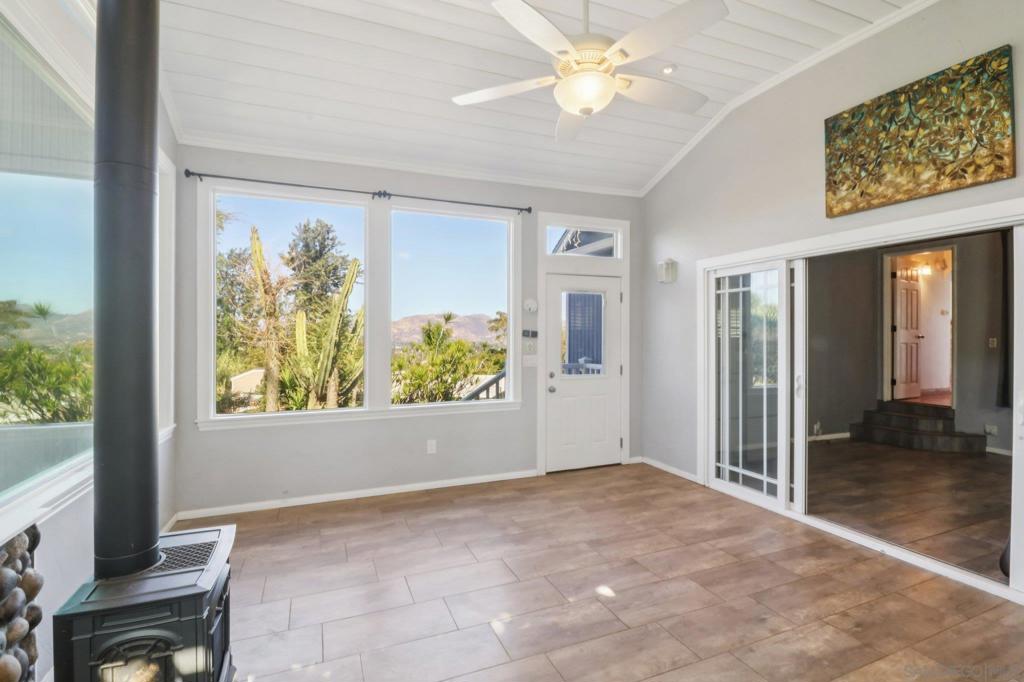 MLS #250043693SD image #25