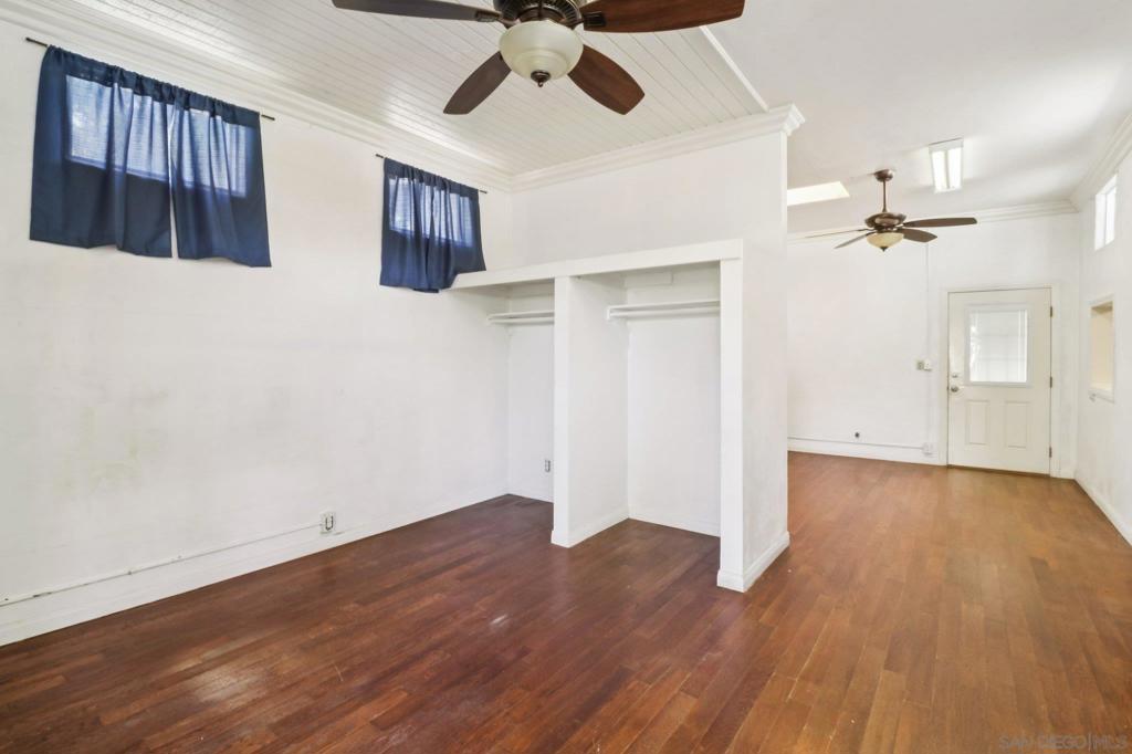 MLS #250043693SD image #28