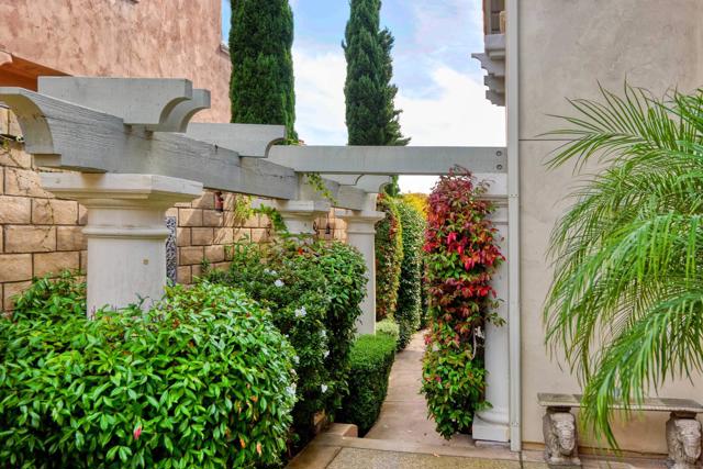 MLS #250043708SD image #18