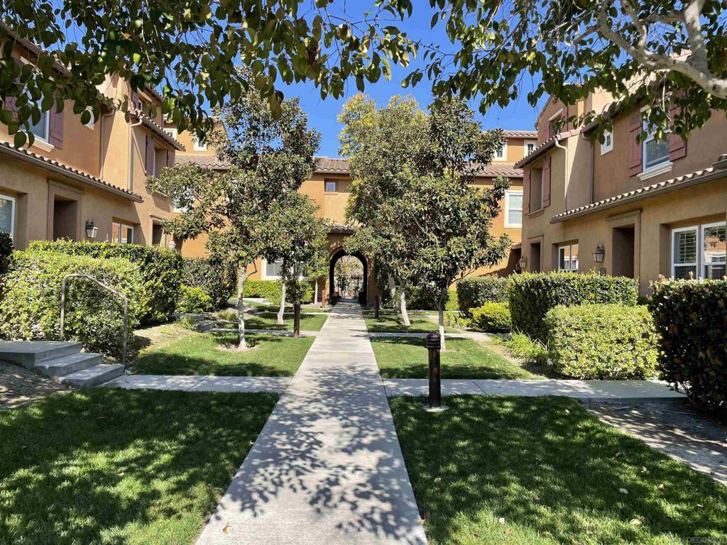 MLS #250043719SD image #20