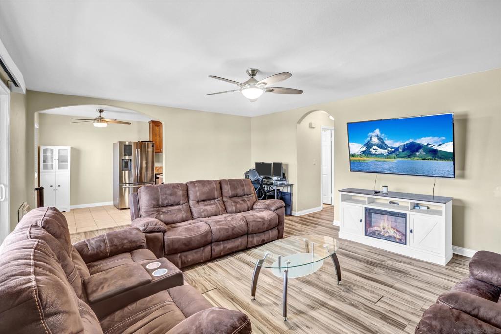 MLS #250043739SD image #7