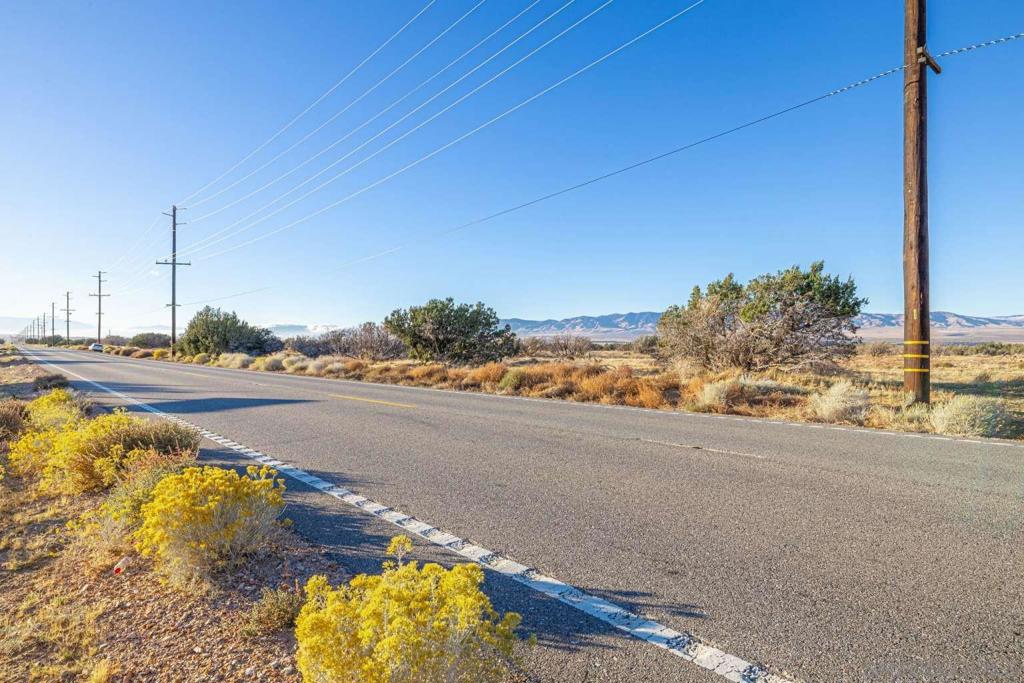 MLS #250043808SD image #17