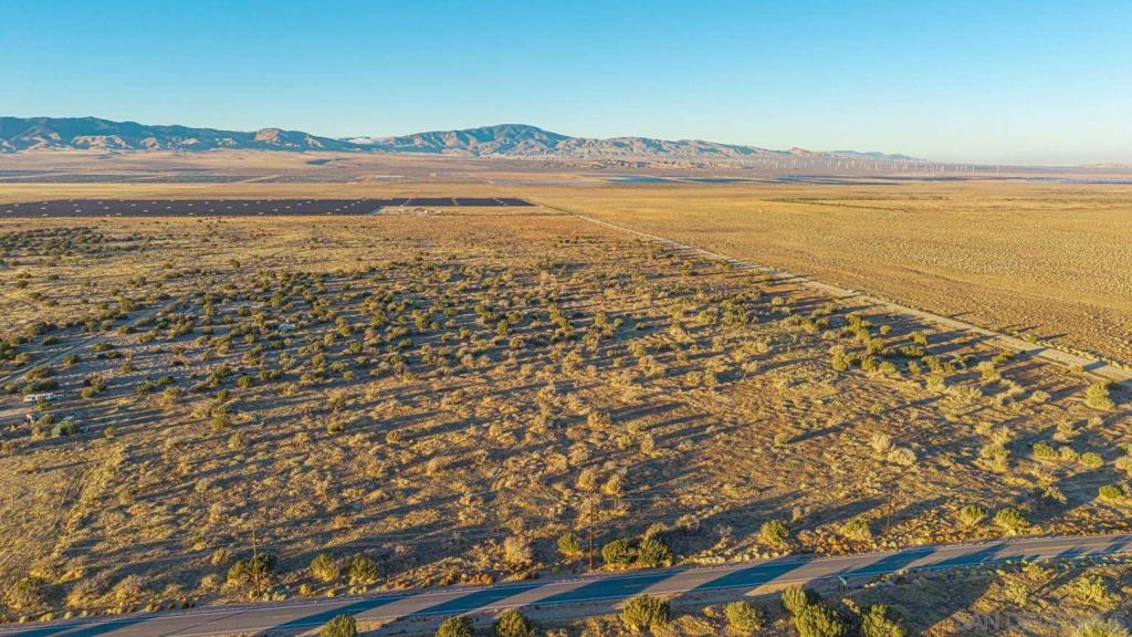 MLS #250043808SD image #8