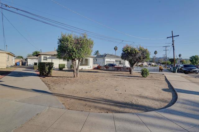 MLS #250043817SD image #38