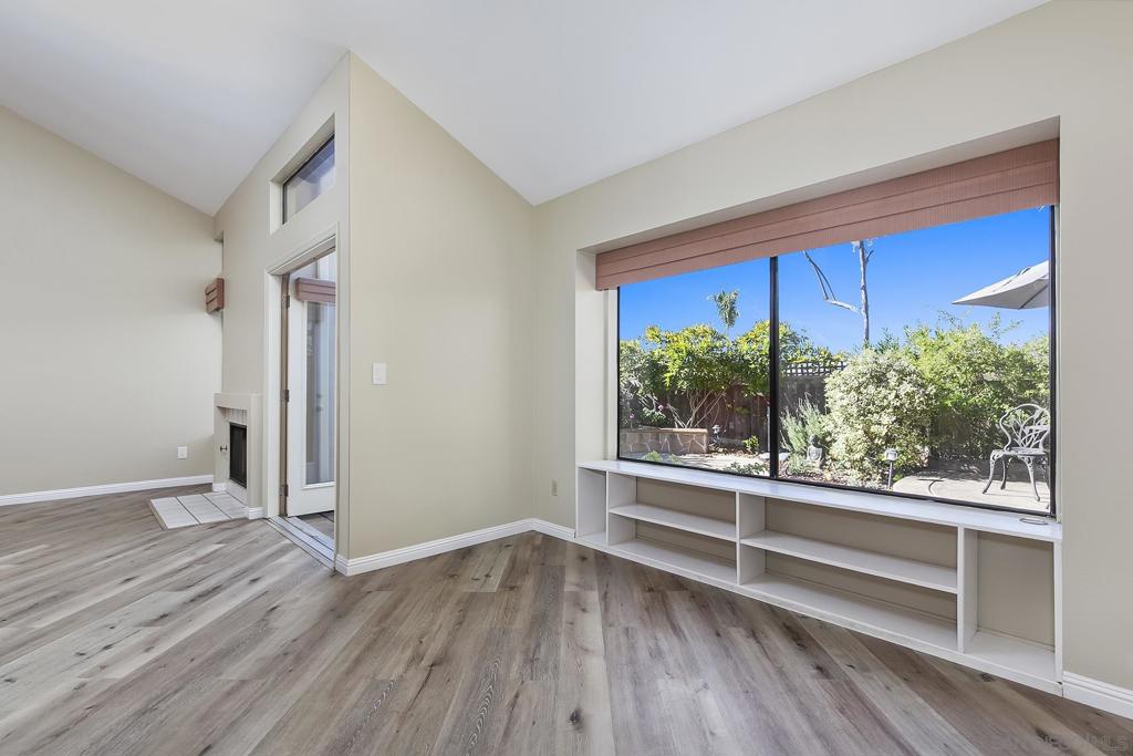 MLS #250043899SD image #10