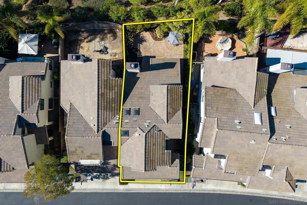 MLS #250043899SD image #37