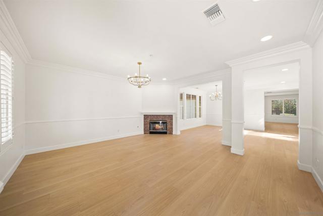 MLS #250043915SD image #2