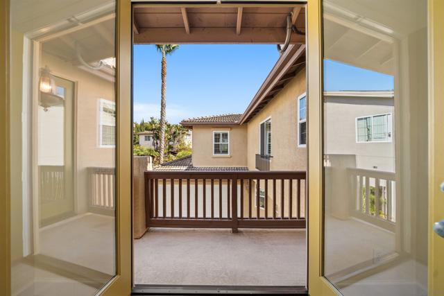 MLS #250043915SD image #33