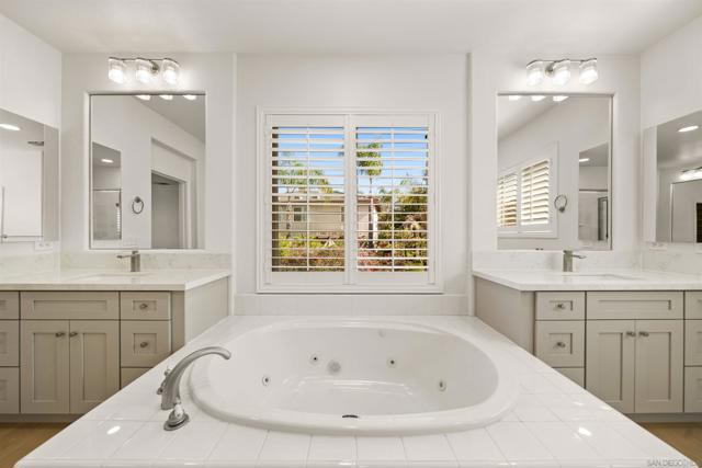 MLS #250043915SD image #42