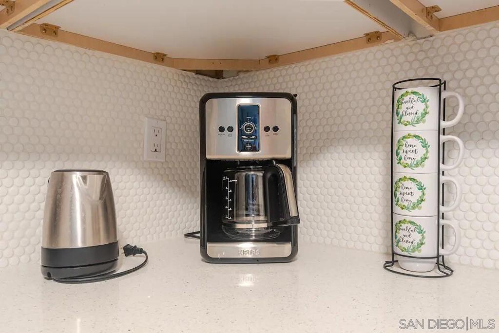 MLS #250043990SD image #14