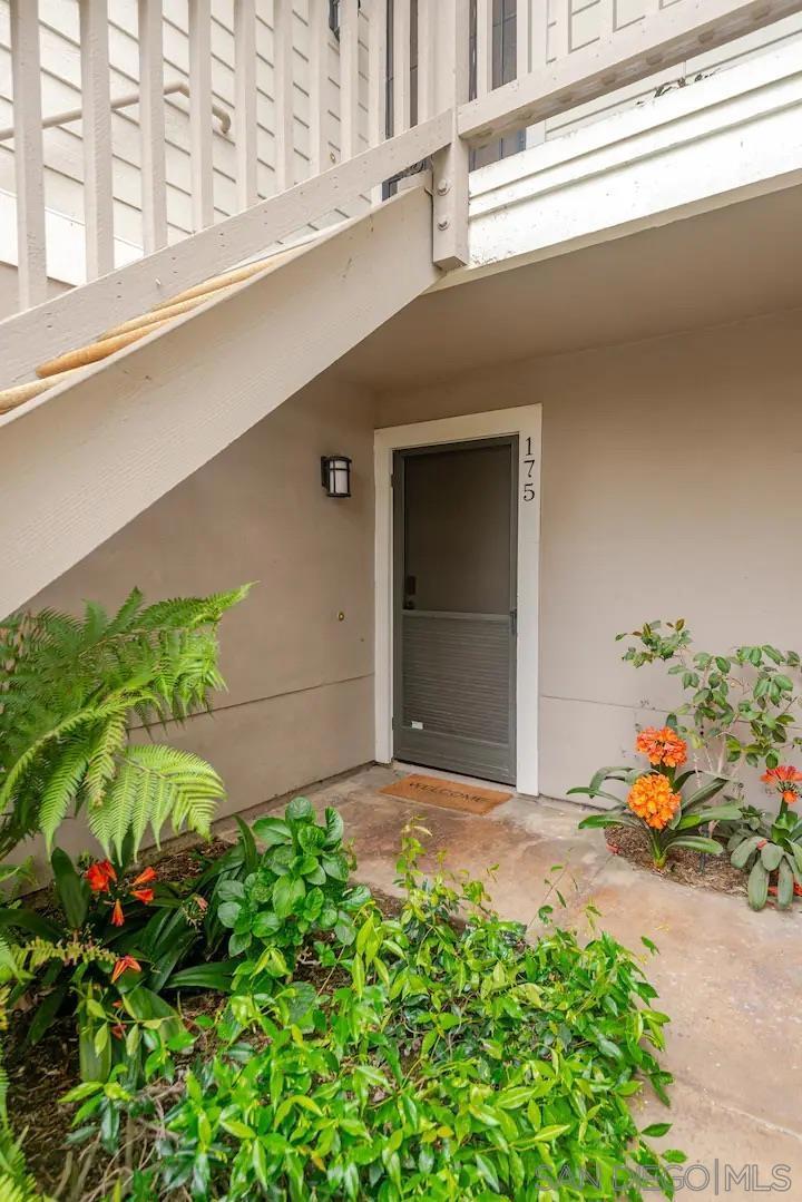 MLS #250043990SD image #31