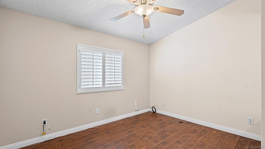 MLS #250044070SD image #14