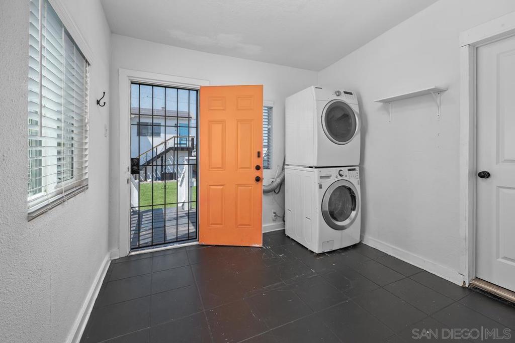 MLS #250044073SD image #10