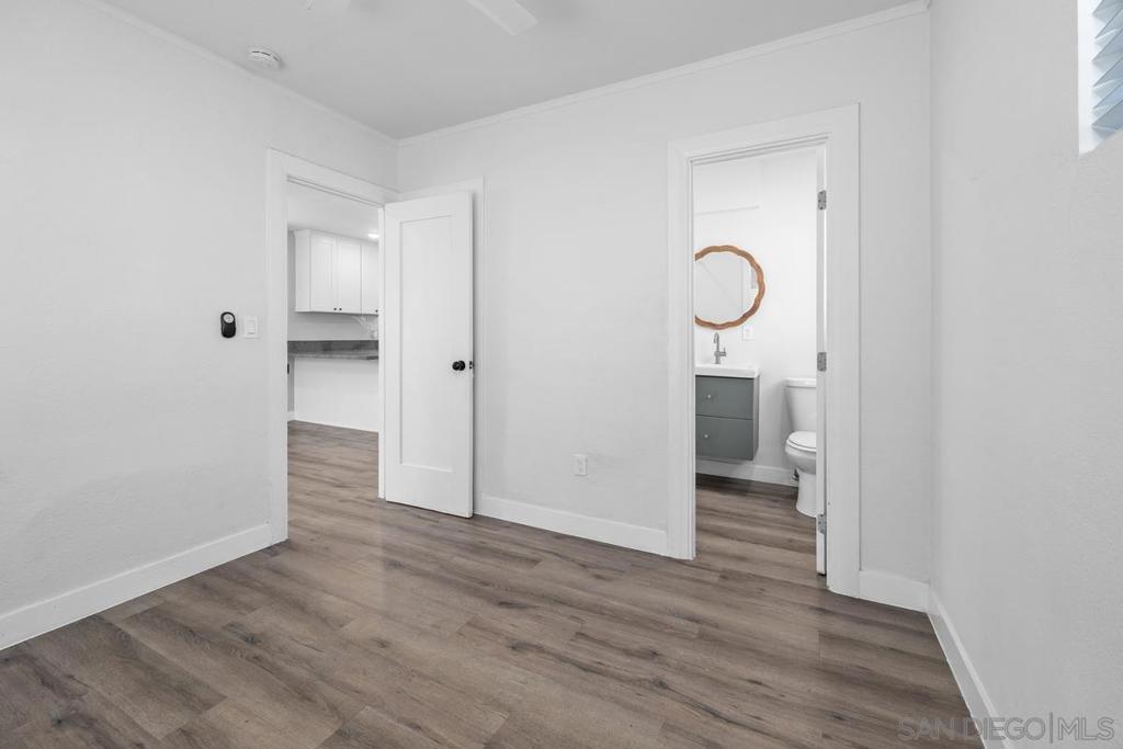 MLS #250044073SD image #18