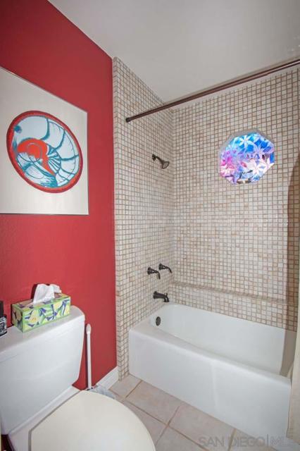 MLS #250044098SD image #22