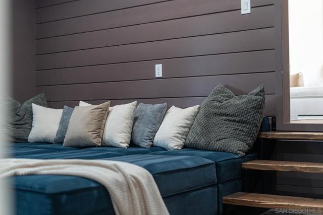 MLS #250044151SD image #46