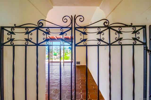 MLS #250044152SD image #1