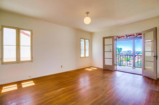 MLS #250044152SD image #17