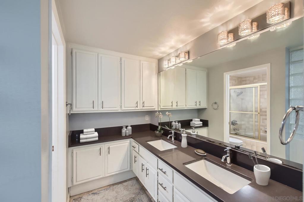 MLS #250044180SD image #10