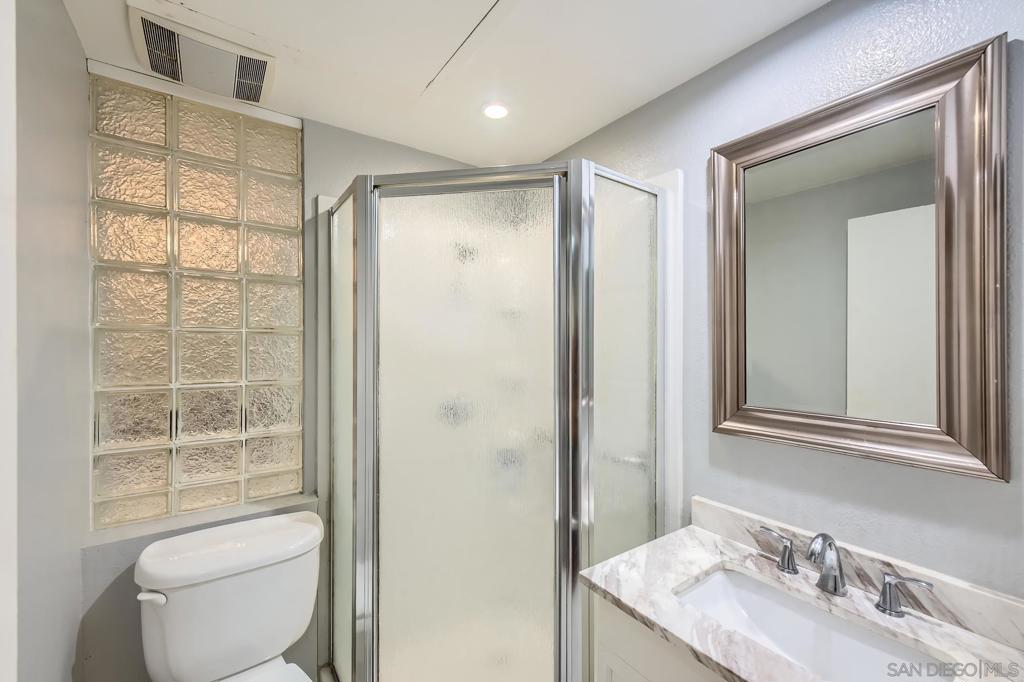 MLS #250044180SD image #12