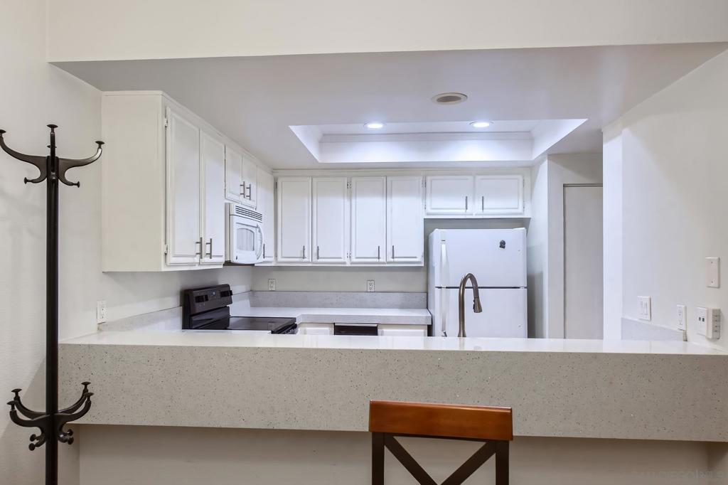 MLS #250044180SD image #5