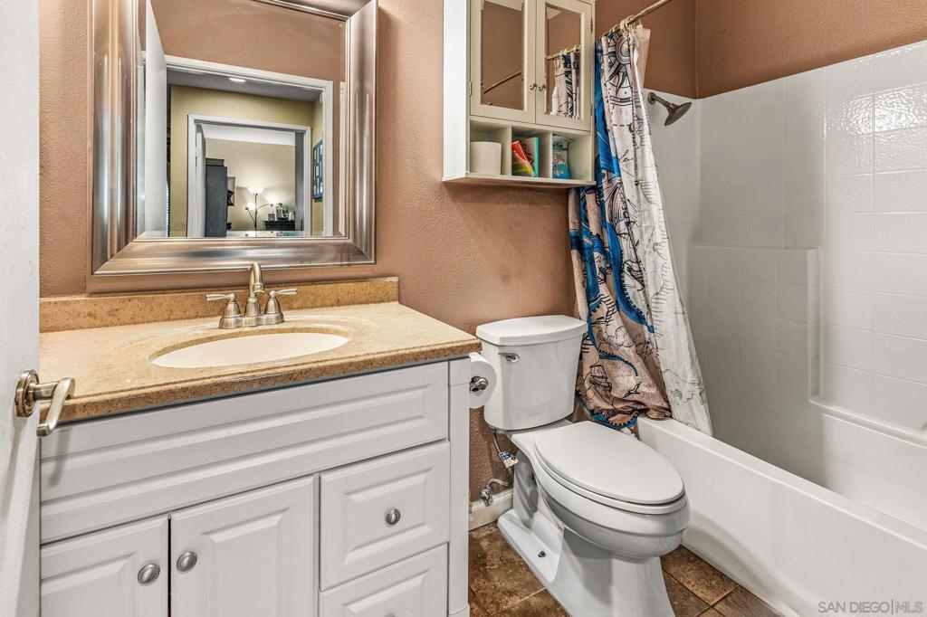 MLS #250044184SD image #9