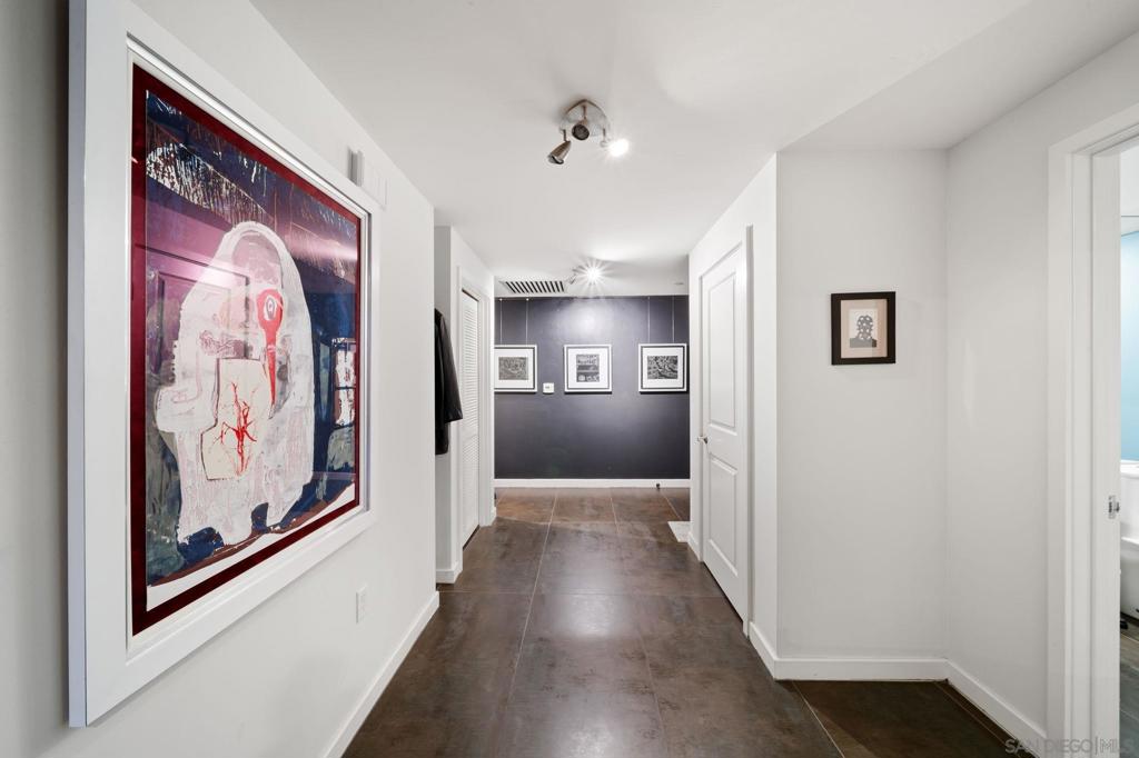 MLS #250044191SD image #32