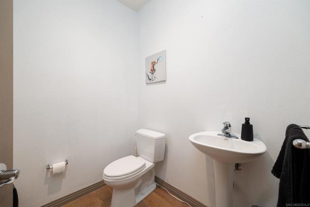 MLS #250044194SD image #10