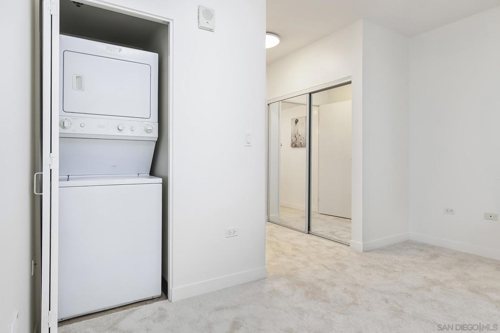 MLS #250044195SD image #40