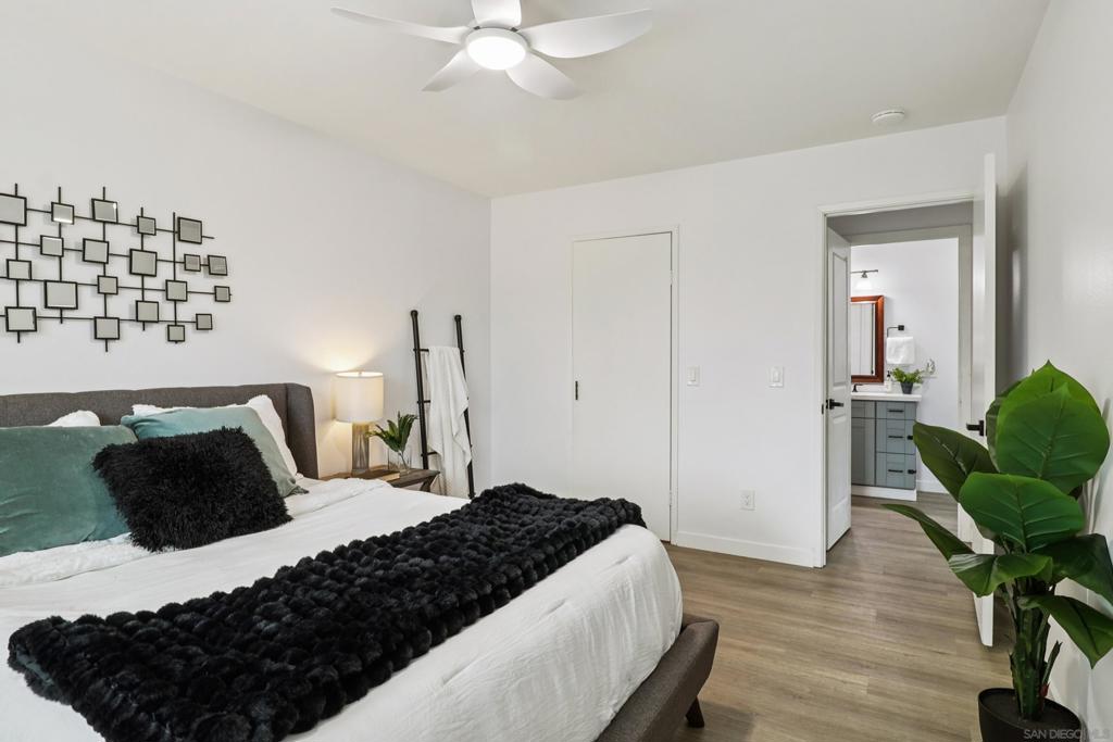 MLS #250044278SD image #17