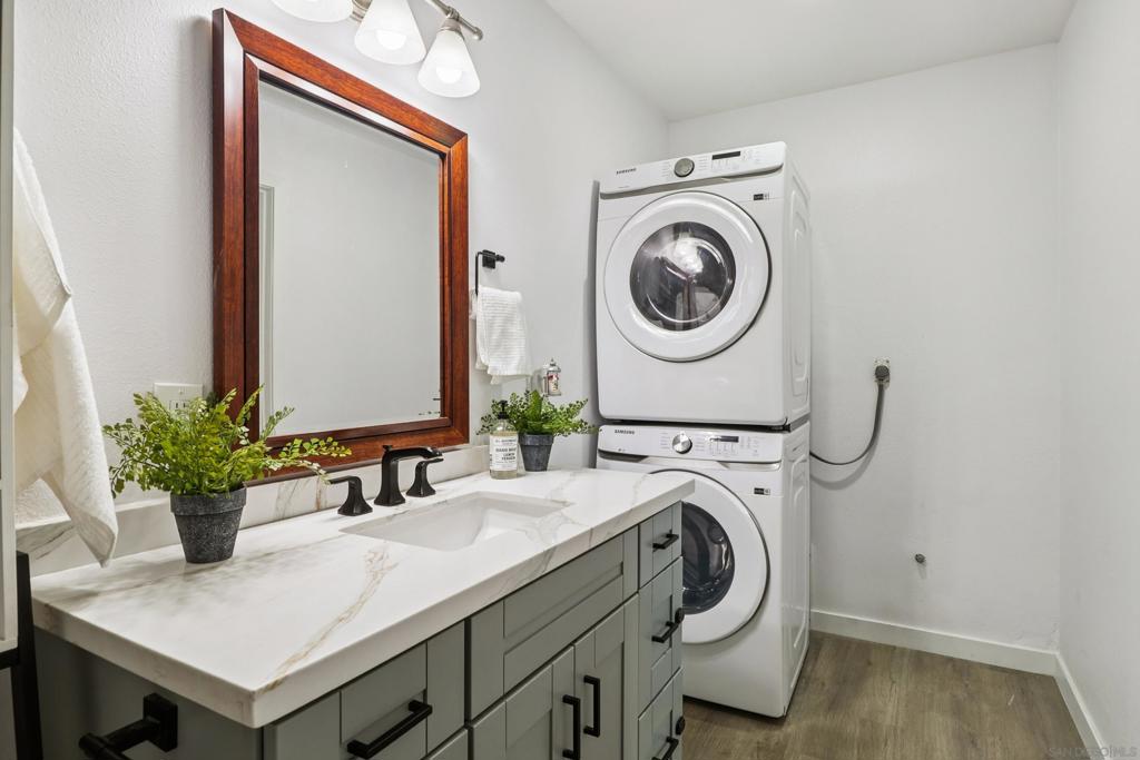 MLS #250044278SD image #19