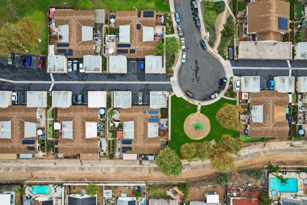 MLS #250044278SD image #25