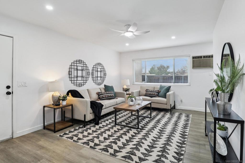 MLS #250044278SD image #4