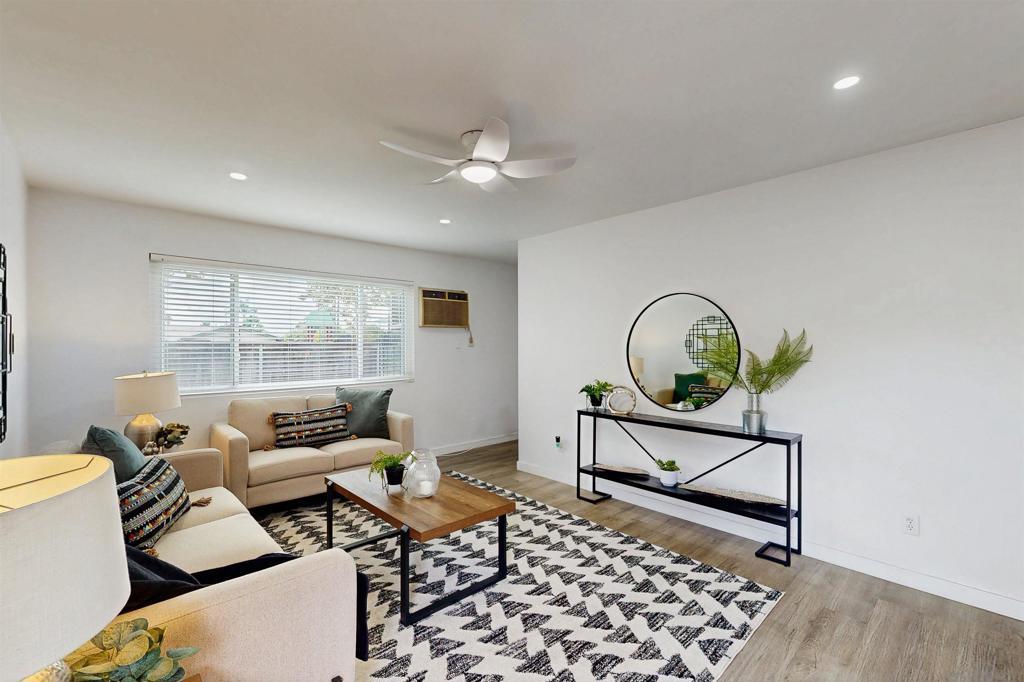 MLS #250044278SD image #55