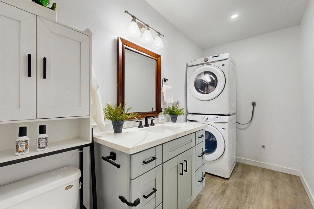 MLS #250044278SD image #63