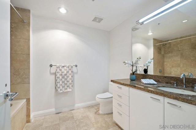 MLS #250044311SD image #22