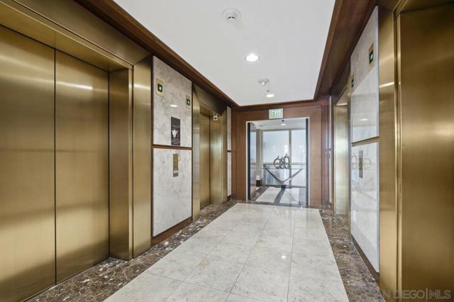 MLS #250044311SD image #30