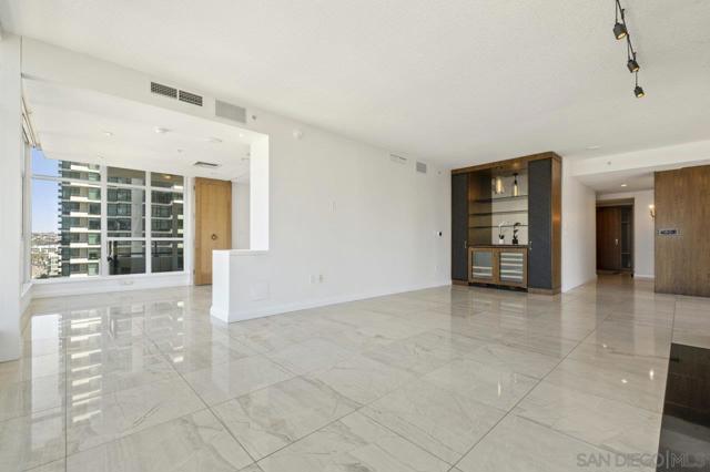 MLS #250044311SD image #5