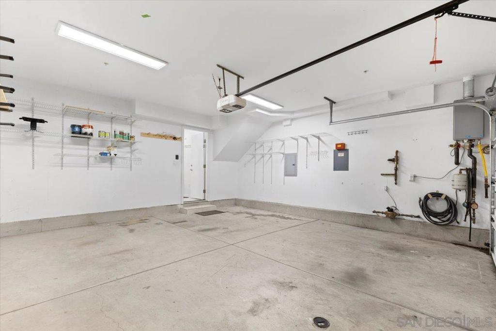 MLS #250044338SD image #26