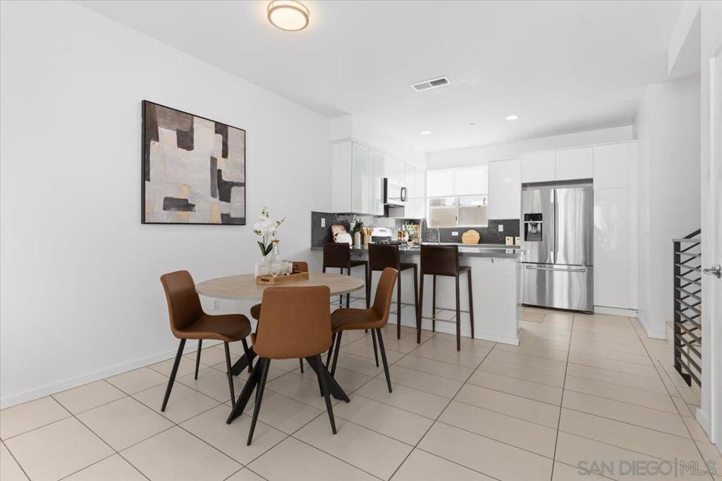 MLS #250044338SD image #4