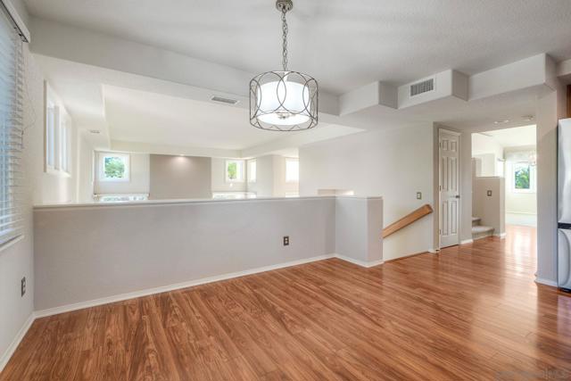 MLS #250044403SD image #12