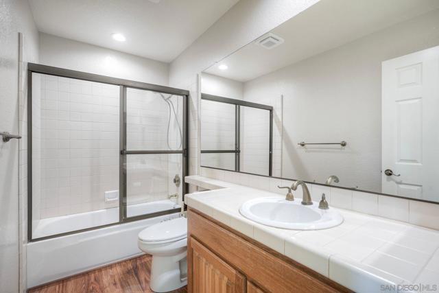 MLS #250044403SD image #19