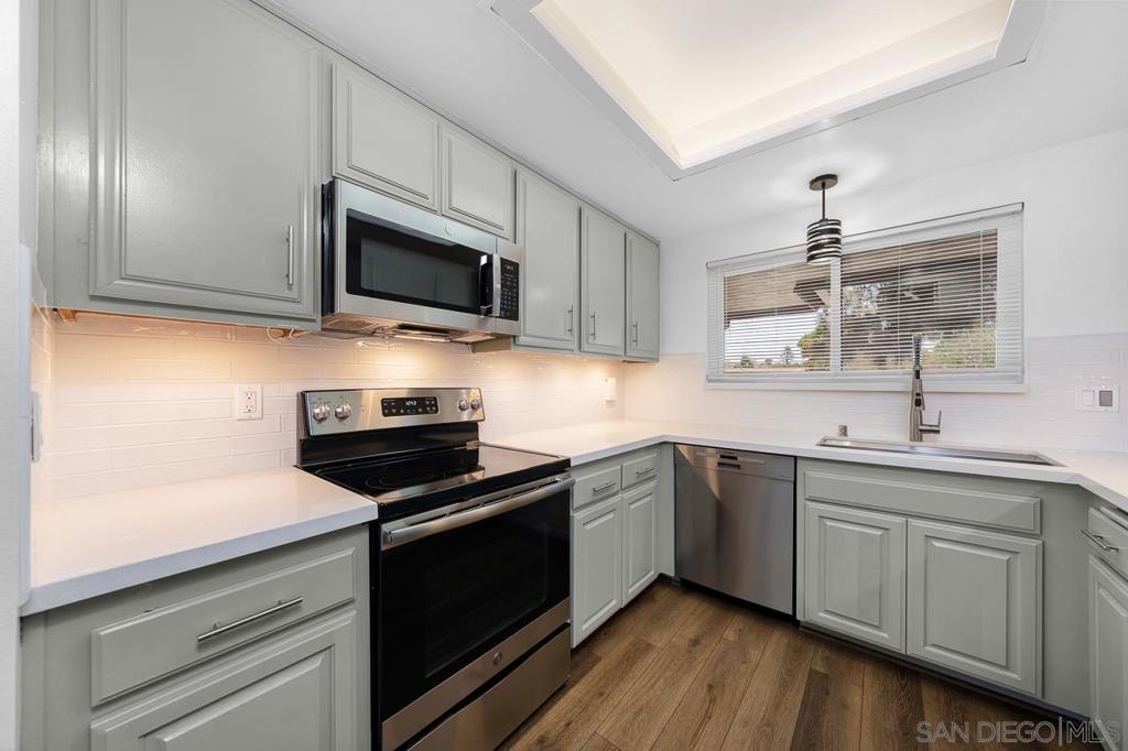 MLS #250044438SD image #5