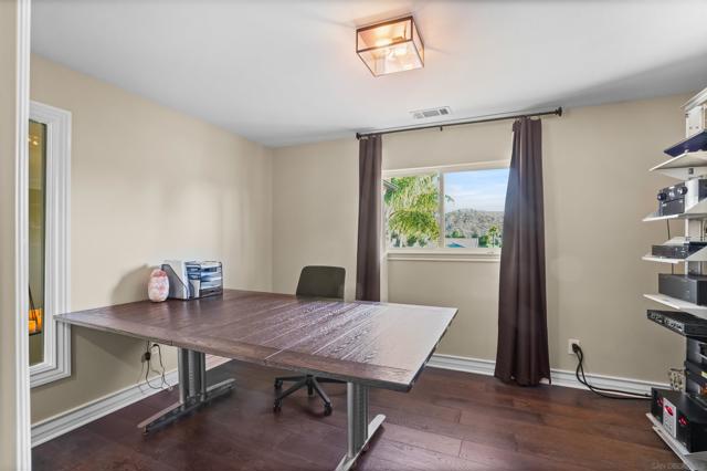 MLS #250044448SD image #21