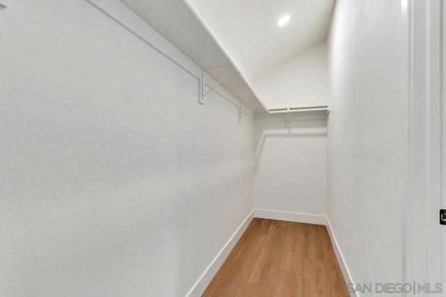 MLS #250044452SD image #18